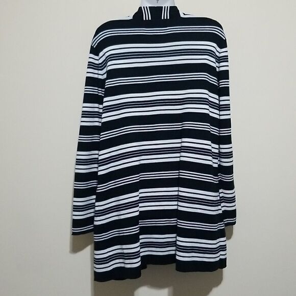 Kasper Black and White Sweater Sz XL - Picture 6 of 8